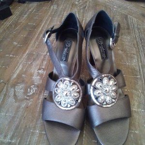 Brighton Pewter dressy heels size 9